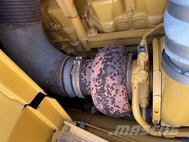 CAT D9T Crawler dozers