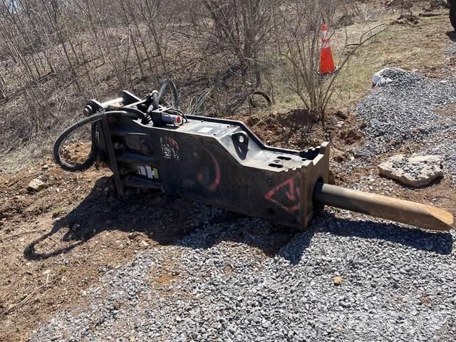 CAT H130GC Hammers / Breakers