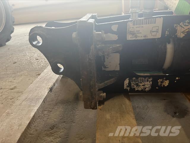 CAT H25D Hammers / Breakers