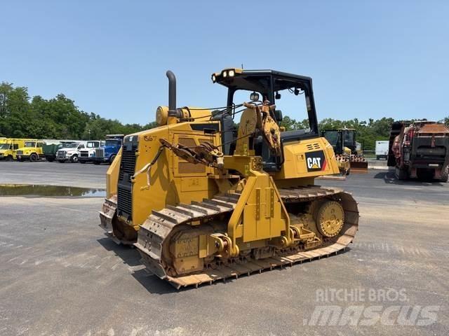 CAT PL61 Pipe layer dozers