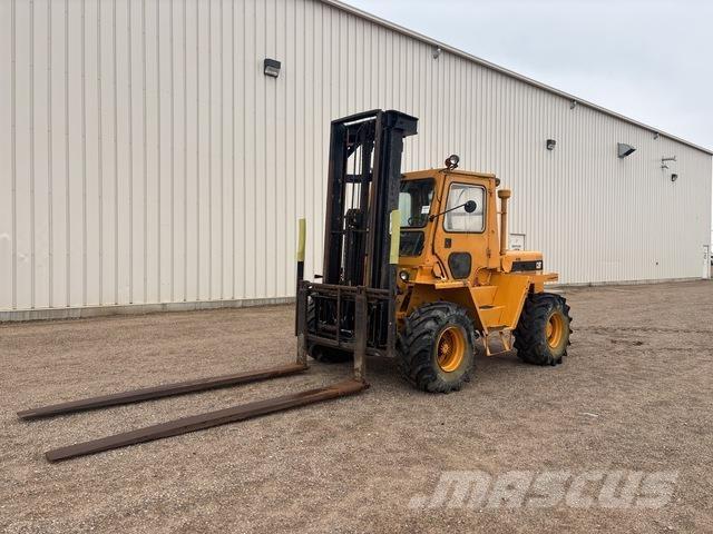 CAT R80 Rough terrain truck