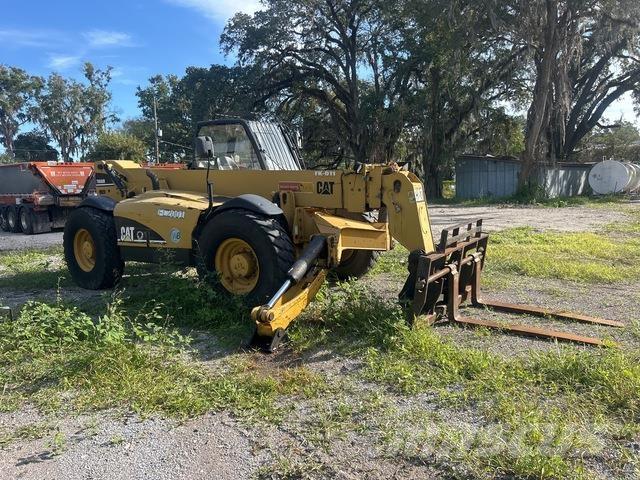 CAT TH560B Telescopic handlers