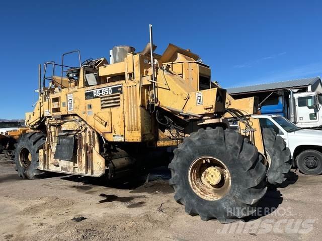CMI RS-650 Soil compactors