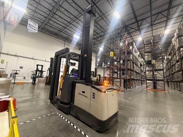Crown TSP6500 Electric forklift trucks