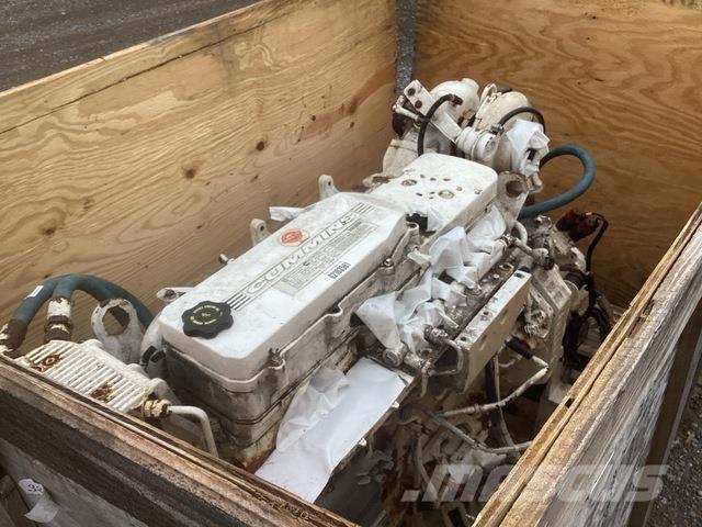 Cummins QSB6.7 Marine engine units