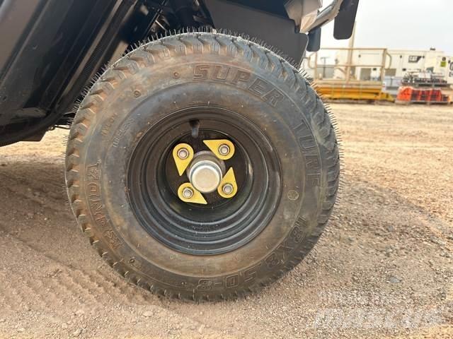 Cushman 800E Other