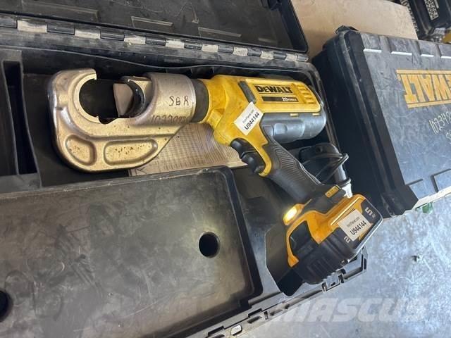 DeWalt DCE300 Other