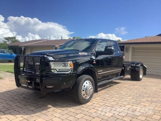 Dodge Ram 5500 Articulated Haulers