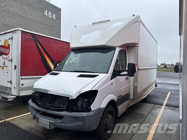 Dodge Sprinter Box trucks