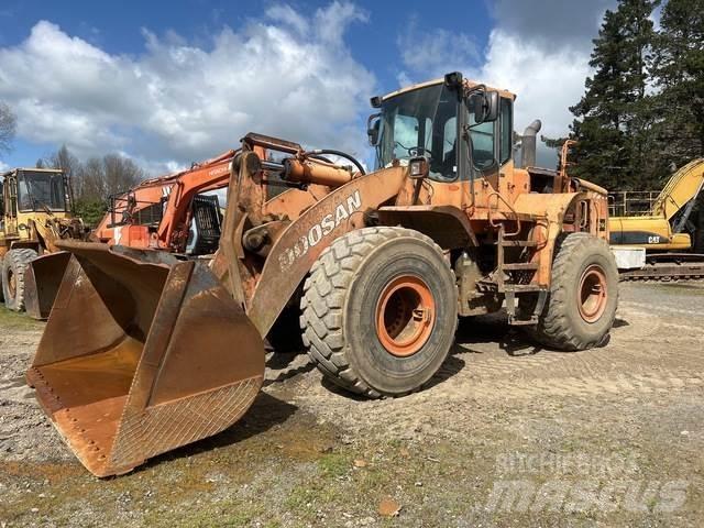 Doosan DL400 Wheel loaders