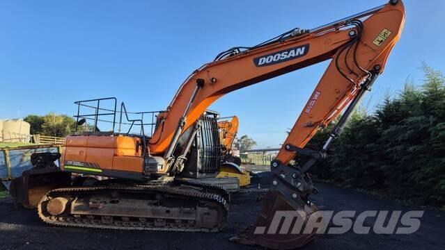Doosan DX225LC Crawler excavators