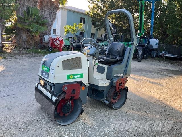 Dynapac CC1000 Twin drum rollers