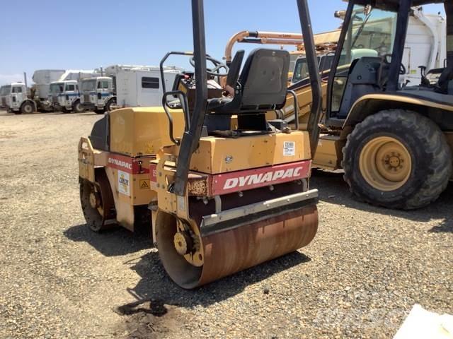 Dynapac CC122 Twin drum rollers