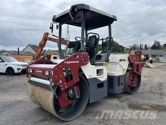 Dynapac CC2200 Twin drum rollers