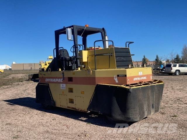 Dynapac CP221 Pneumatic tired rollers