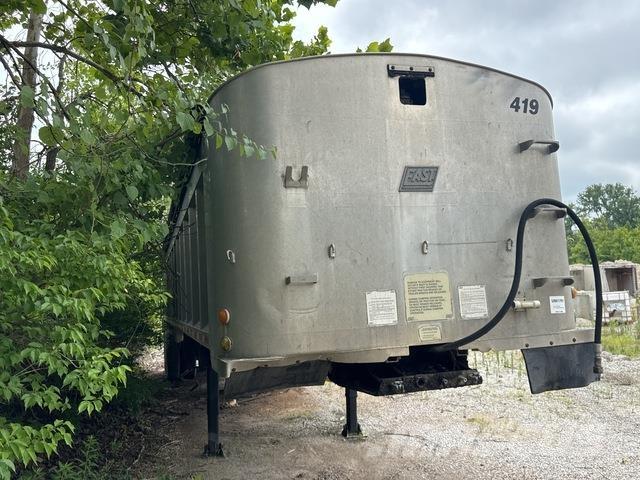 East Mfg  Tipper trailers