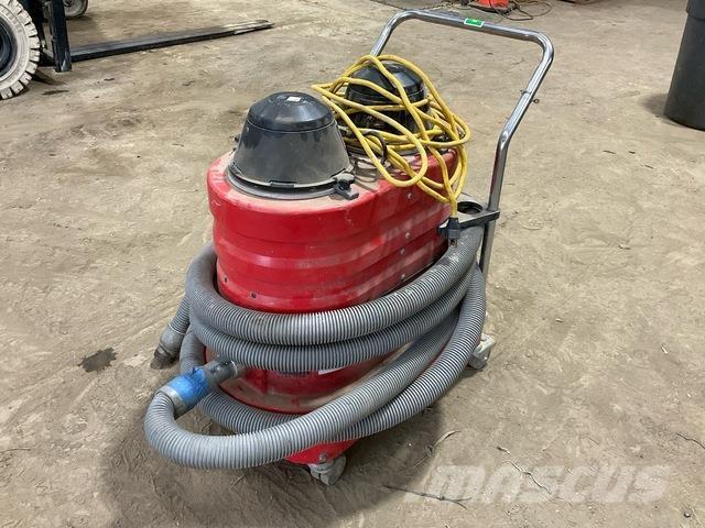 Edco WNS2220 Vacuum cleaners