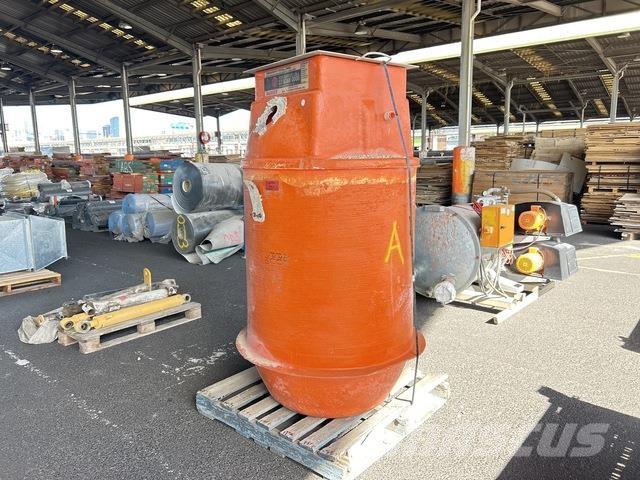  Fibreglass Pit Other