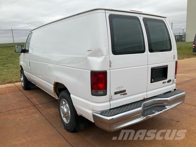 Ford E-150 Panel vans