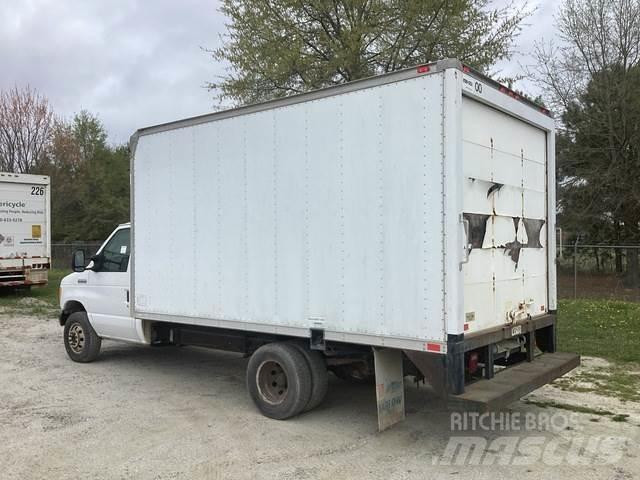 Ford E-350 Box trucks