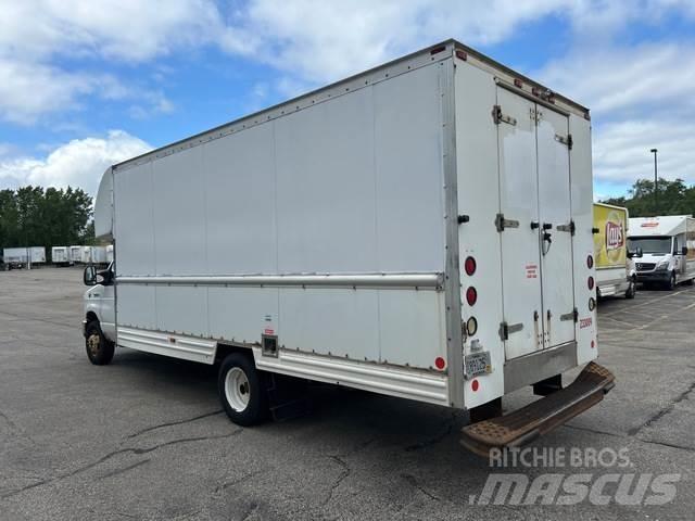 Ford E-350 Panel vans