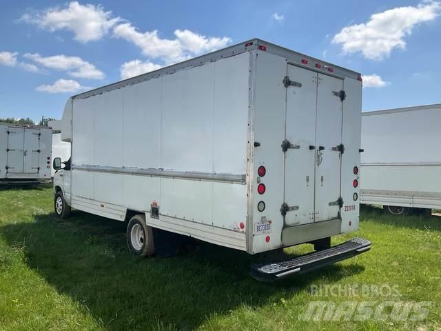 Ford E-350 Panel vans