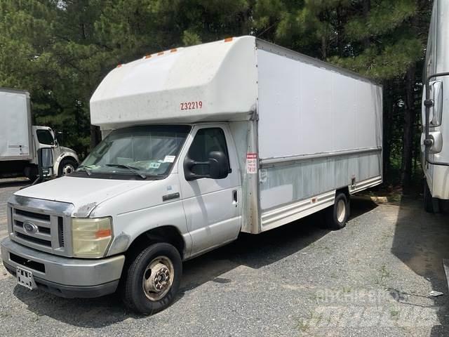 Ford E-350 Panel vans