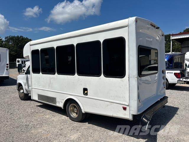Ford E-350 Mini bus