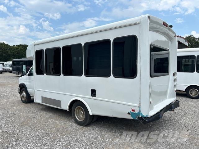 Ford E-350 Mini bus