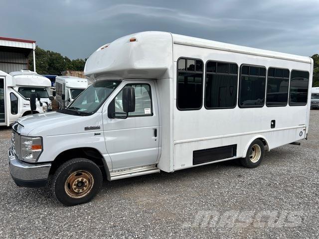 Ford E-350 Mini bus