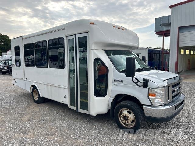 Ford E-350 Mini bus