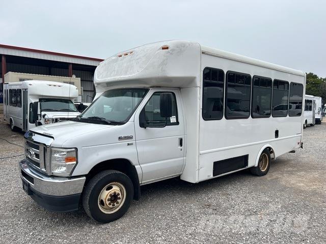 Ford E-350 Mini bus