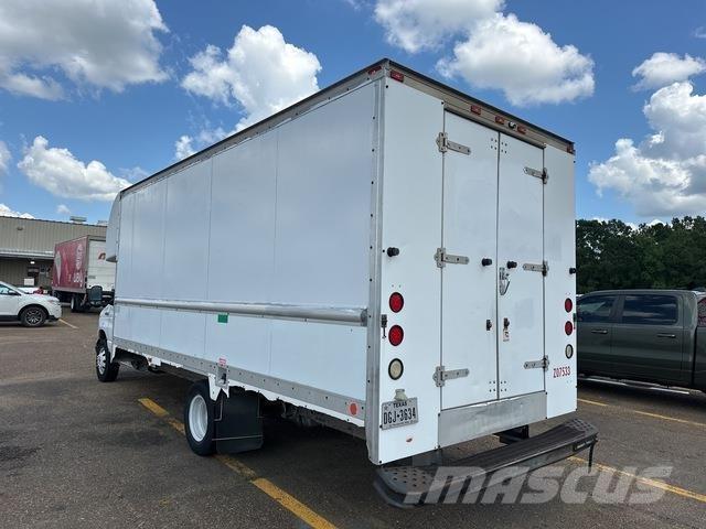 Ford E-350 Box body