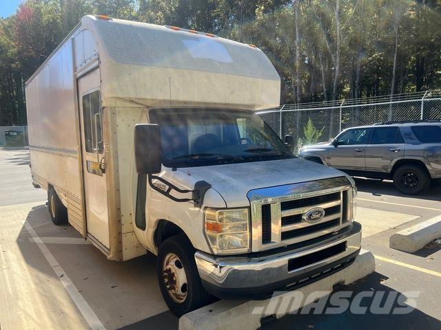 Ford E-350 Panel vans