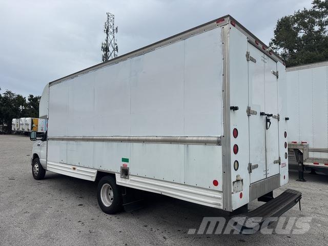 Ford E-350 Box trucks