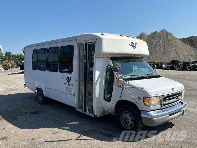 Ford E-450 Mini bus