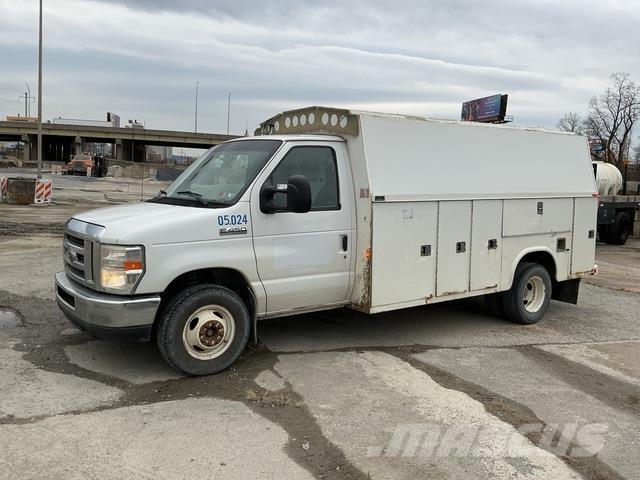 Ford E-450 Pick up/Dropside