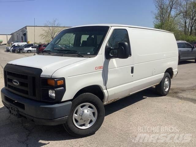 Ford E250 Panel vans