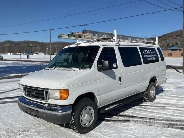 Ford E350 Panel vans