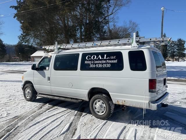Ford E350 Panel vans