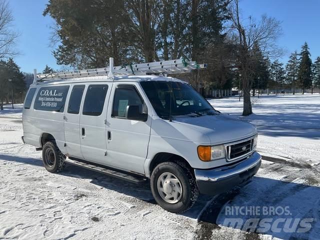 Ford E350 Panel vans