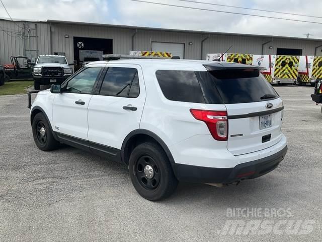 Ford Explorer Cars
