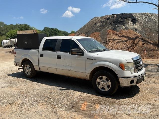 Ford F-150 Pick up/Dropside