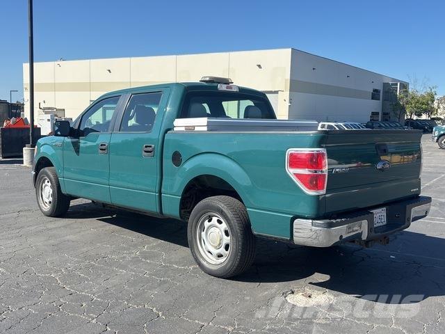Ford F-150 Pick up/Dropside