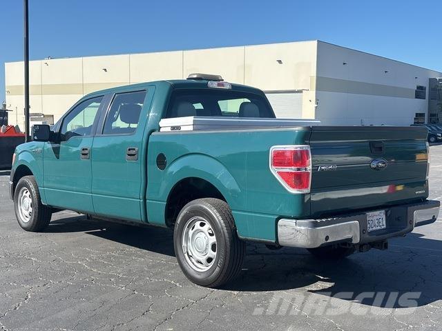 Ford F-150 Pick up/Dropside