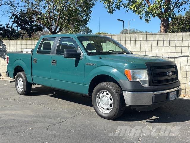 Ford F-150 Pick up/Dropside
