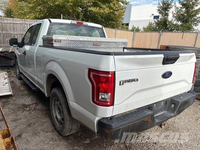Ford F-150 Pick up/Dropside