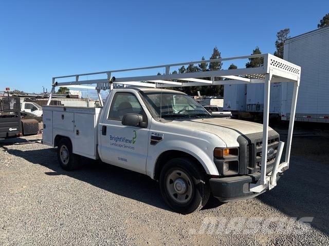 Ford F-250 Pick up/Dropside