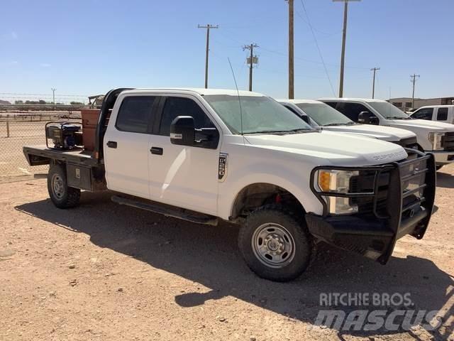 Ford F-250 Flatbed / Dropside trucks