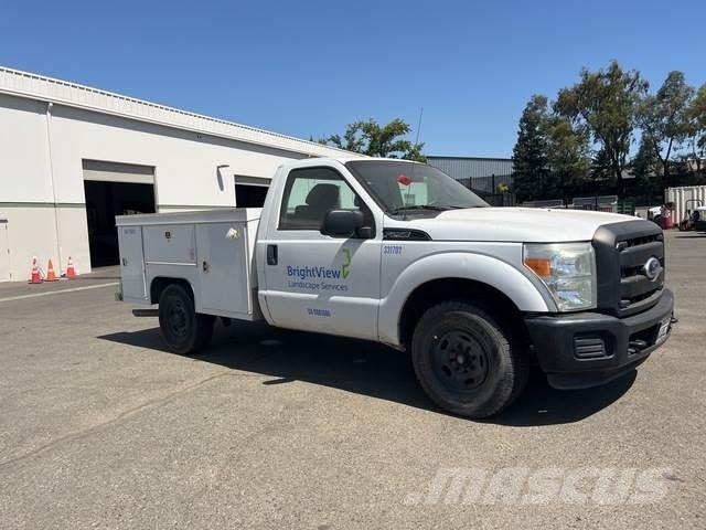 Ford F-250 Pick up/Dropside